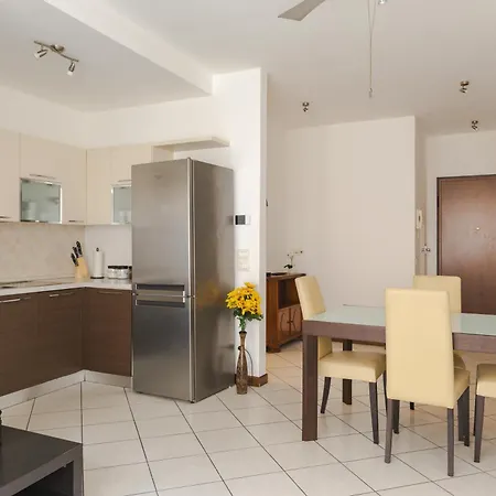 Bright In The Viale Xx Settembre Area Apartman *