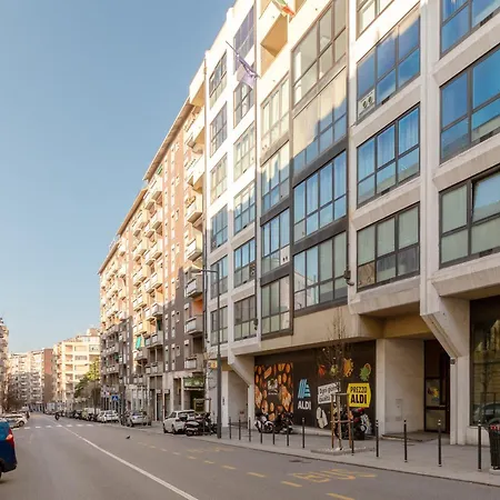 Bright In The Viale Xx Settembre Area * Terst
