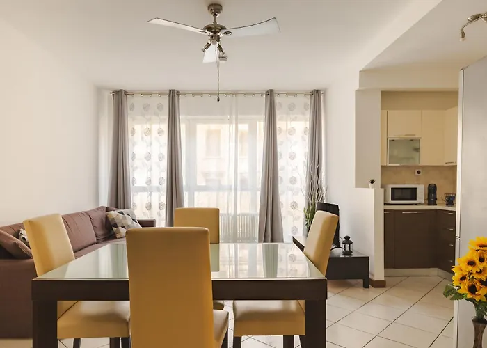 Bright In The Viale Xx Settembre Area Apartment Trieste